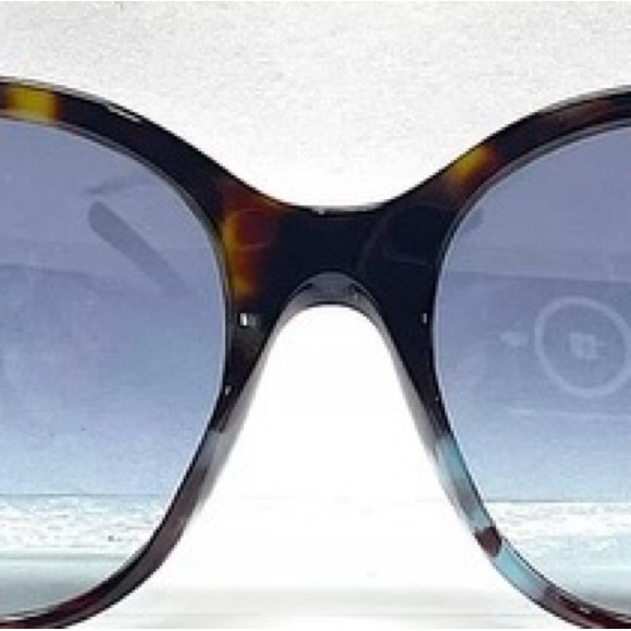 Burberry Sunglasses Blue Havana (Blue Gradient Lens) with Case and Cloth - Picture 8 of 9